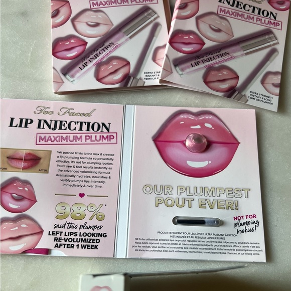 🫦 Too Faced Lip Injection Lip Plumper - Picture 2 of 2